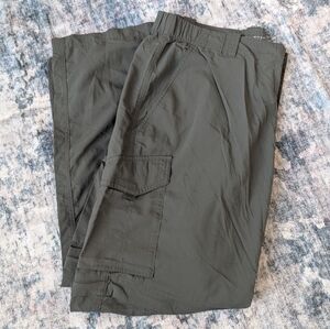 EUC Columbia Men's Silver Ridge Convertible Pants Green Gravel Size 36x30